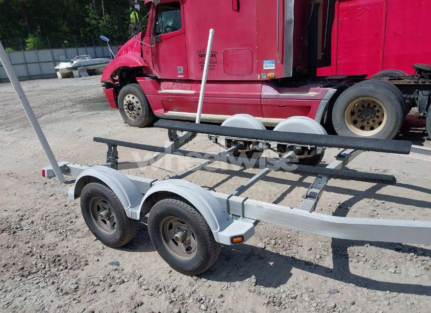 Photo 8 of 1983 Ez Loader TRAILER (VIN 1ZEVAEPS2DA014356)