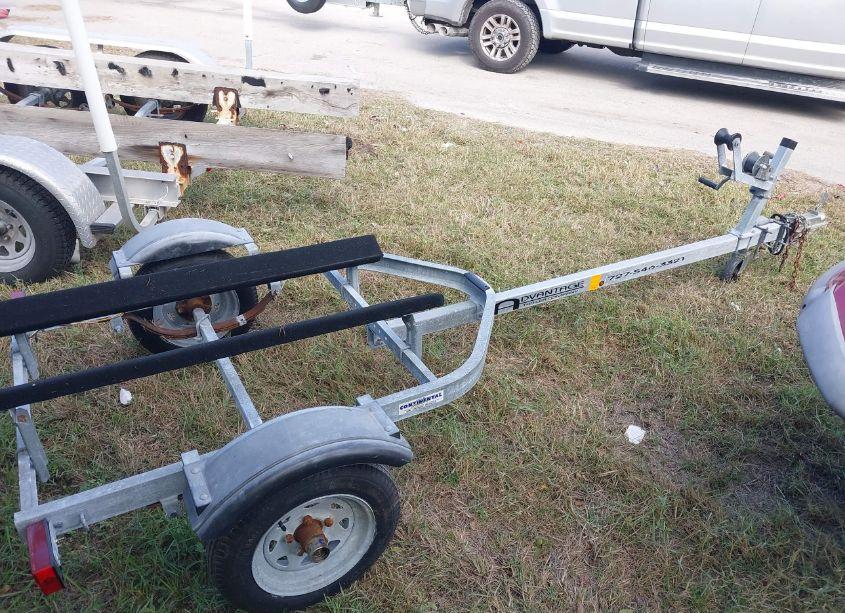 Photo 4 of 2017 Utility Other N/A (VIN 1ZJBB121LC039618)