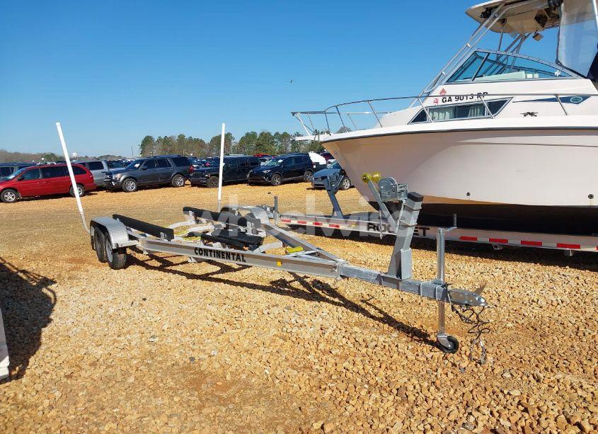 2021 Continental Boat TRAILER (VIN 1ZJBB222XMM133651) main photo