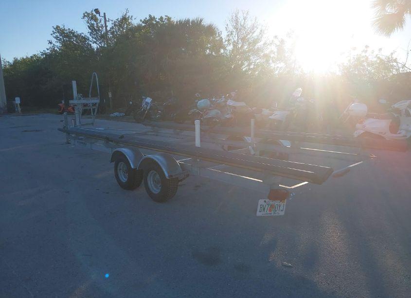 Photo 3 of 2023 Continental Boat TRAILER (VIN 1ZJBB2423PC050215)