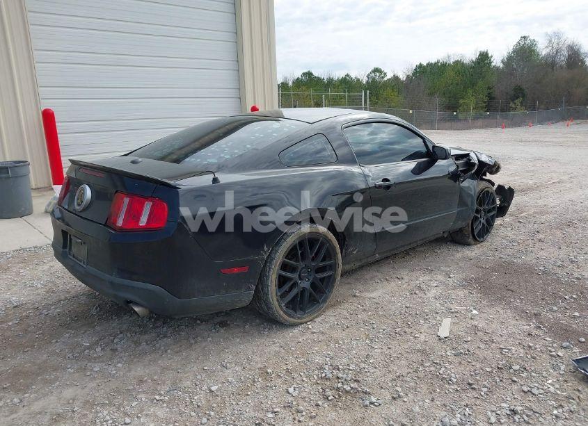 Photo 4 of 2011 Ford Mustang V6 PREMIUM (VIN 1ZVBP8AM0B5135258)
