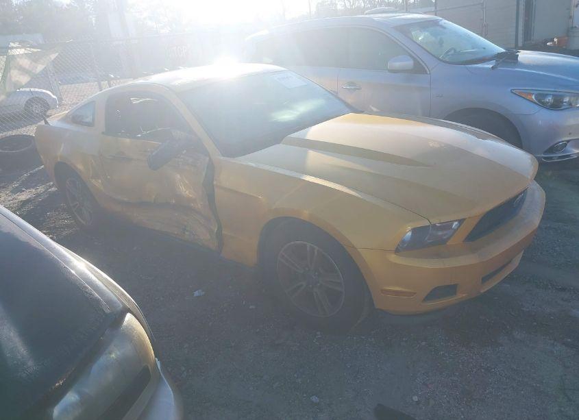 2011 Ford Mustang V6 PREMIUM (VIN 1ZVBP8AM0B5155834) main photo