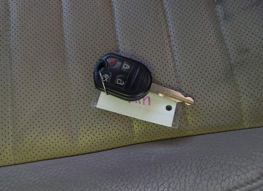 Photo 11 of 2012 Ford Mustang V6 PREMIUM (VIN 1ZVBP8AM0C5212325)