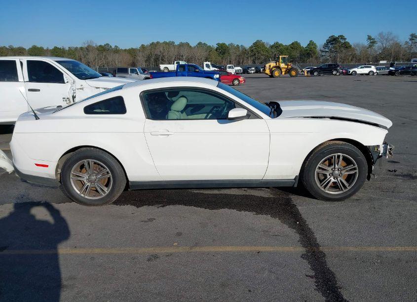 Photo 14 of 2012 Ford Mustang V6 PREMIUM (VIN 1ZVBP8AM0C5212325)