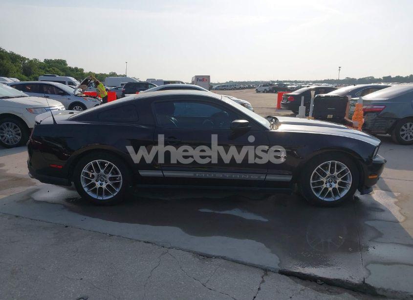 Photo 13 of 2012 Ford Mustang V6 PREMIUM (VIN 1ZVBP8AM0C5221428)