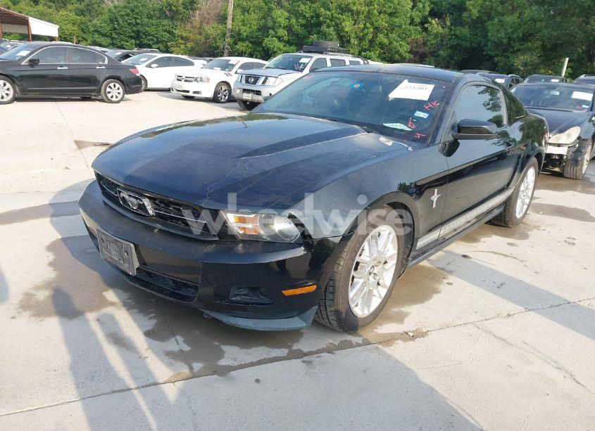 Photo 2 of 2012 Ford Mustang V6 PREMIUM (VIN 1ZVBP8AM0C5221428)