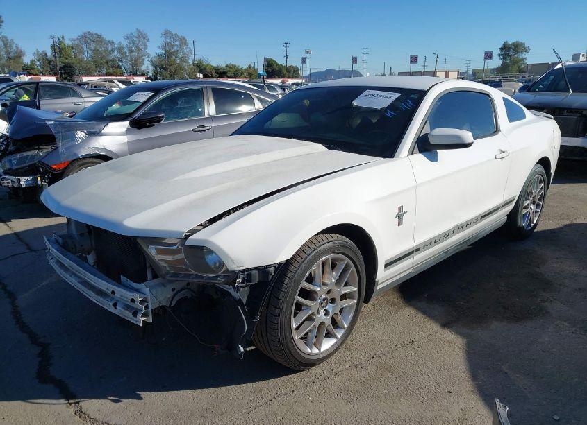 Photo 2 of 2012 Ford Mustang V6 PREMIUM (VIN 1ZVBP8AM0C5232803)