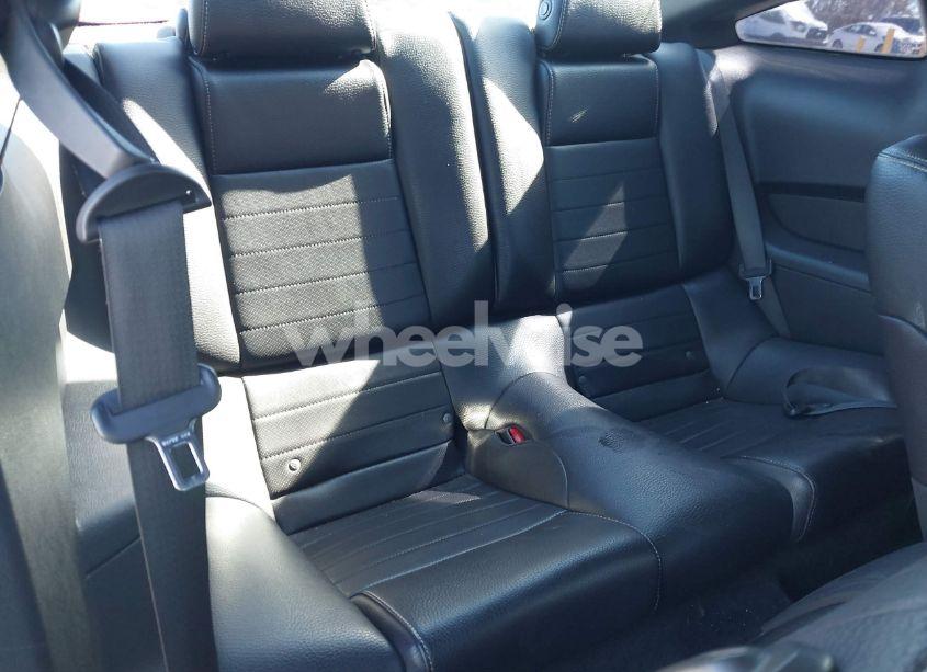 Photo 8 of 2012 Ford Mustang V6 PREMIUM (VIN 1ZVBP8AM0C5232980)