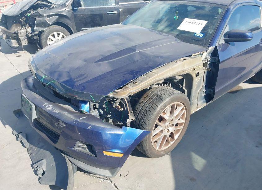 Photo 6 of 2012 Ford Mustang V6 PREMIUM (VIN 1ZVBP8AM0C5256230)