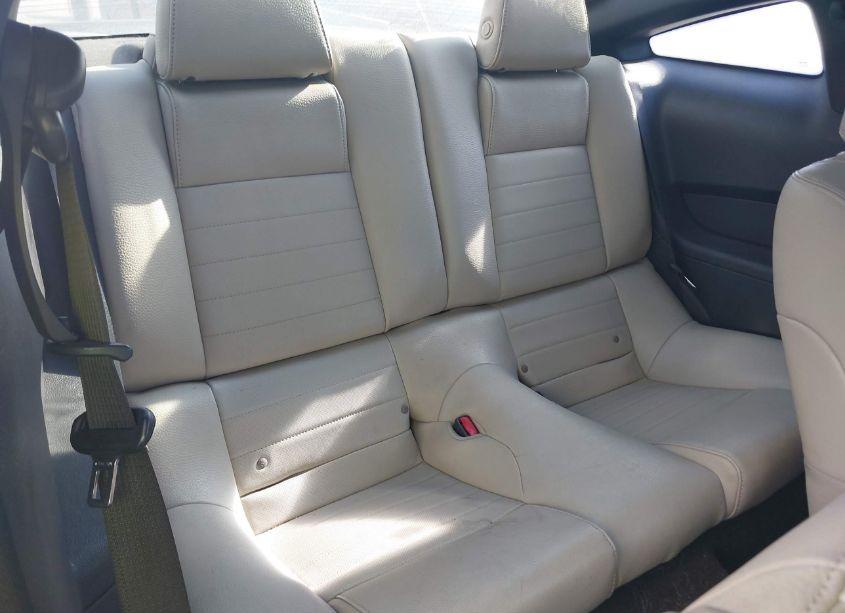 Photo 8 of 2012 Ford Mustang V6 PREMIUM (VIN 1ZVBP8AM0C5256230)