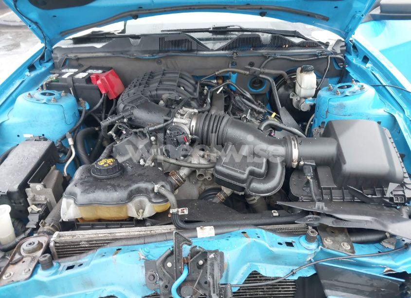 Photo 10 of 2012 Ford Mustang V6 PREMIUM (VIN 1ZVBP8AM0C5287591)