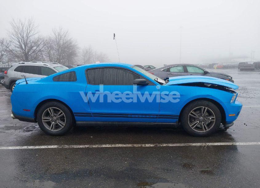 Photo 13 of 2012 Ford Mustang V6 PREMIUM (VIN 1ZVBP8AM0C5287591)