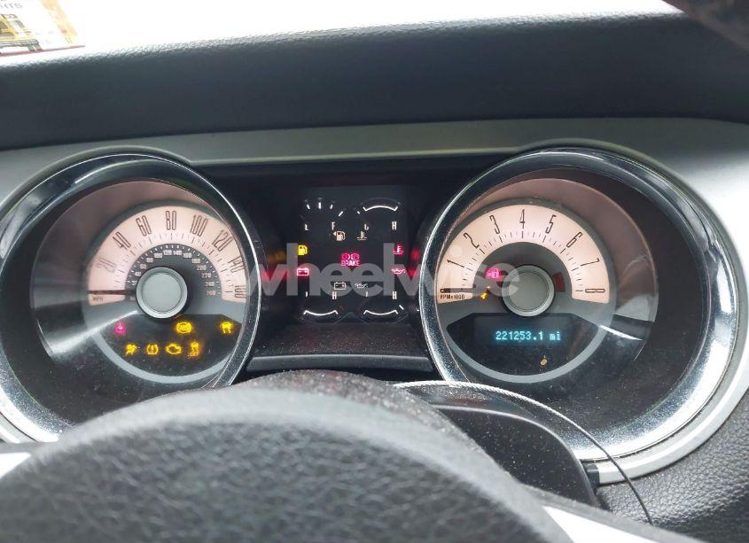 Photo 7 of 2012 Ford Mustang V6 PREMIUM (VIN 1ZVBP8AM0C5287591)