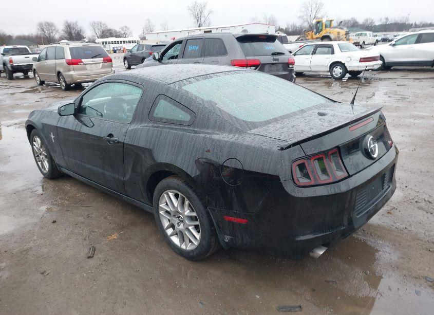 Photo 3 of 2014 Ford Mustang V6 PREMIUM (VIN 1ZVBP8AM0E5212313)