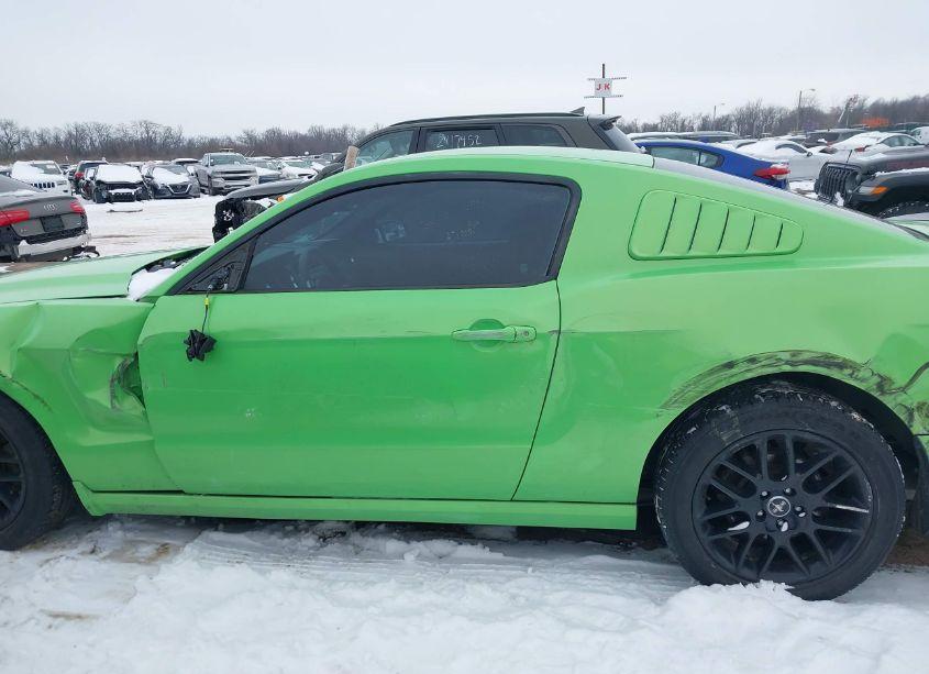 Photo 14 of 2014 Ford Mustang V6 (VIN 1ZVBP8AM0E5226177)