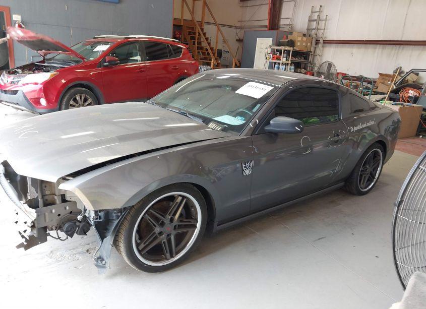 Photo 2 of 2014 Ford Mustang V6 (VIN 1ZVBP8AM0E5252682)