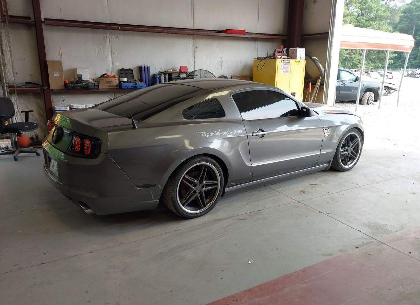 Photo 4 of 2014 Ford Mustang V6 (VIN 1ZVBP8AM0E5252682)