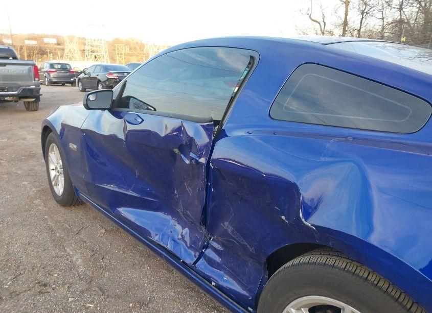 Photo 17 of 2014 Ford Mustang V6 (VIN 1ZVBP8AM0E5256358)