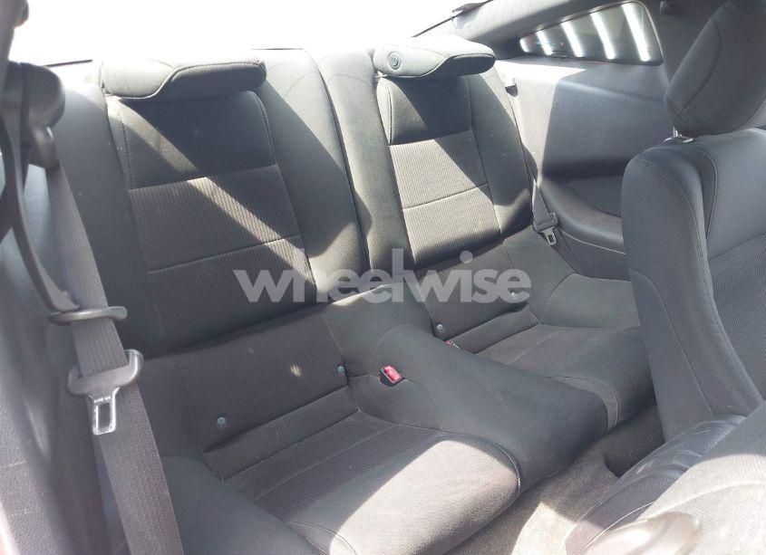 Photo 8 of 2014 Ford Mustang V6 (VIN 1ZVBP8AM0E5324254)