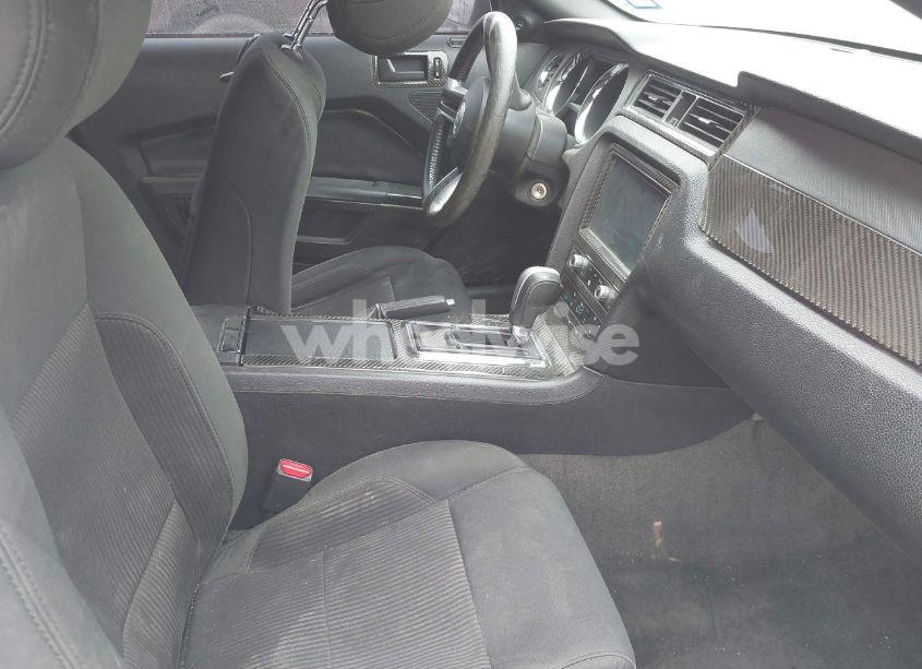 Photo 5 of 2014 Ford Mustang V6 (VIN 1ZVBP8AM0E5326814)