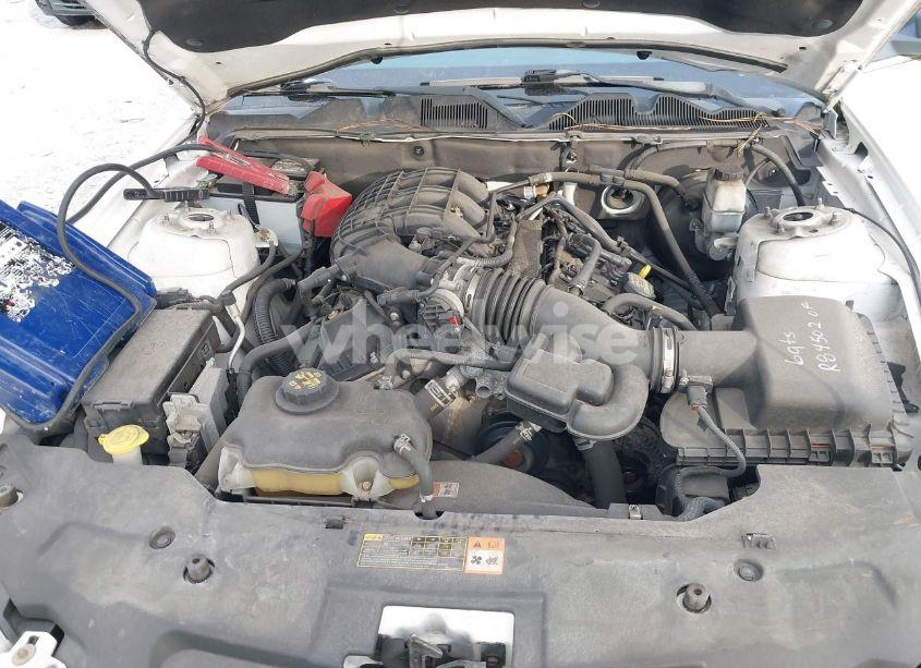 Photo 10 of 2011 Ford Mustang V6 (VIN 1ZVBP8AM1B5108456)