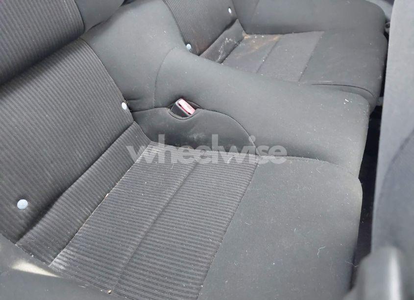 Photo 8 of 2011 Ford Mustang V6 (VIN 1ZVBP8AM1B5108456)