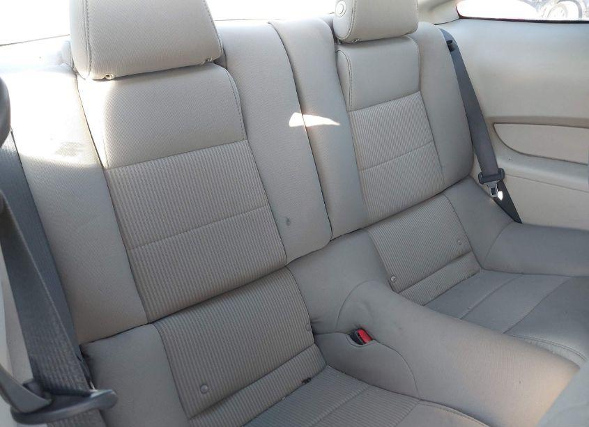 Photo 8 of 2011 Ford Mustang V6 (VIN 1ZVBP8AM1B5125869)