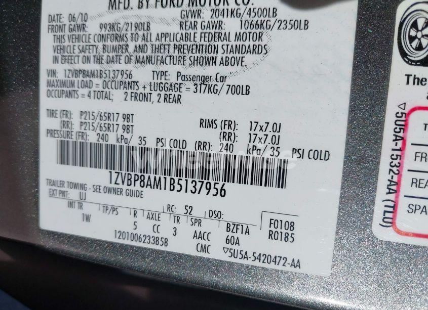 Photo 9 of 2011 Ford Mustang V6 (VIN 1ZVBP8AM1B5137956)