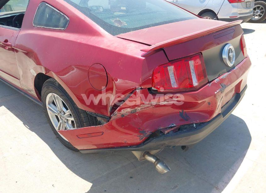 Photo 6 of 2011 Ford Mustang V6 (VIN 1ZVBP8AM1B5142722)