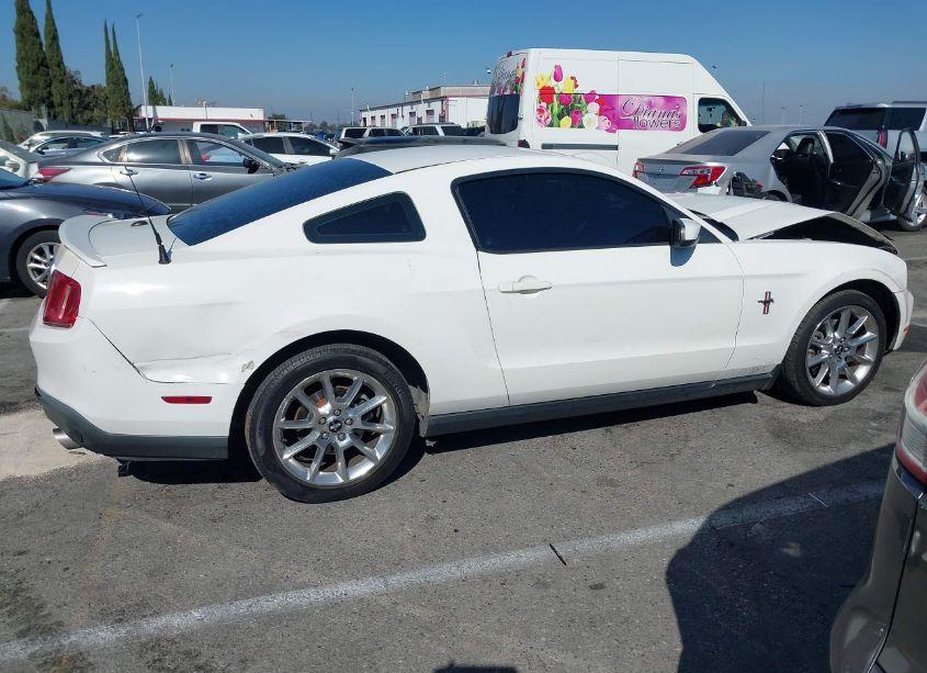 Photo 13 of 2011 Ford Mustang V6 PREMIUM (VIN 1ZVBP8AM1B5159004)