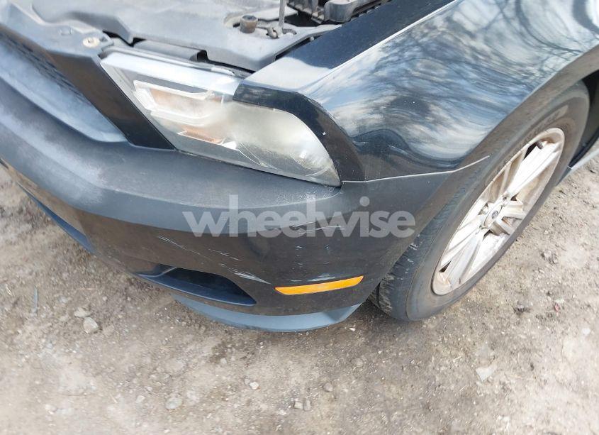 Photo 6 of 2012 Ford Mustang V6 (VIN 1ZVBP8AM1C5205321)