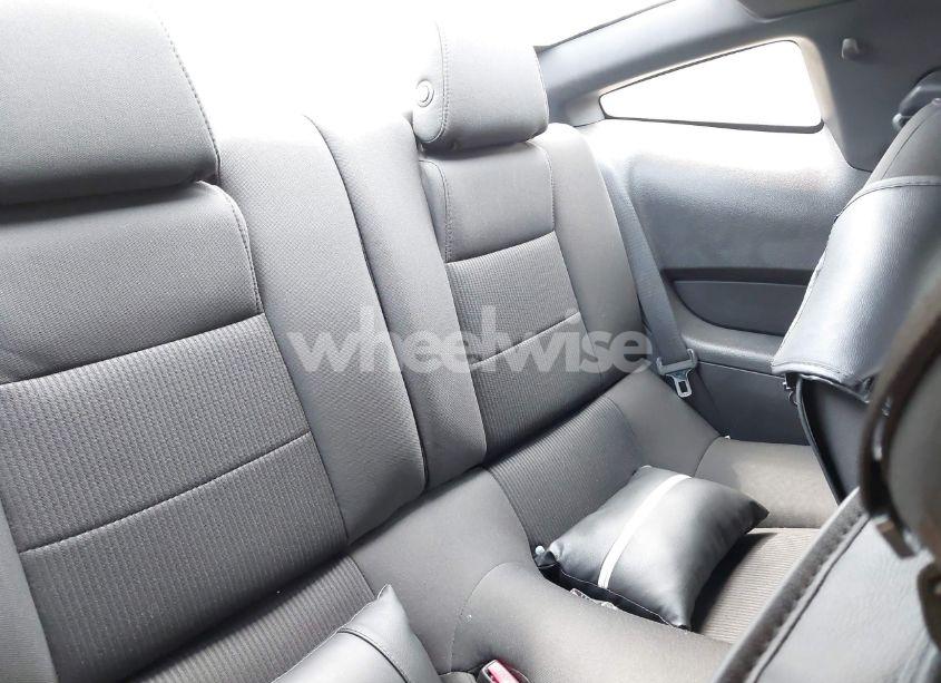 Photo 8 of 2012 Ford Mustang V6 (VIN 1ZVBP8AM1C5205321)