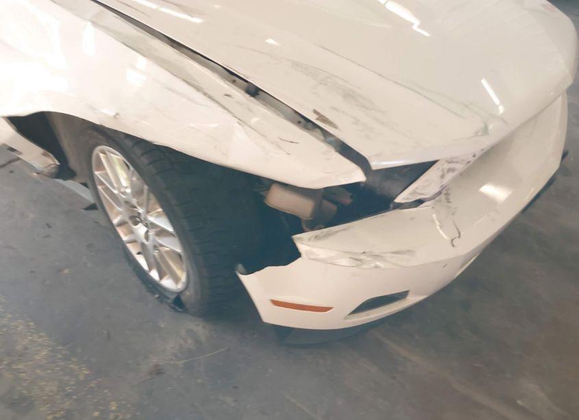 Photo 19 of 2012 Ford Mustang V6 PREMIUM (VIN 1ZVBP8AM1C5235726)