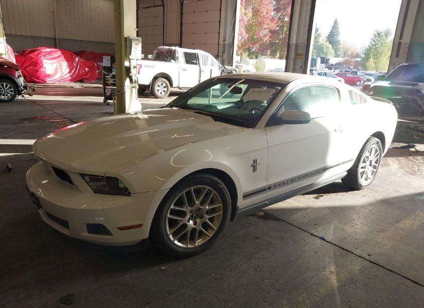 Photo 2 of 2012 Ford Mustang V6 PREMIUM (VIN 1ZVBP8AM1C5235726)