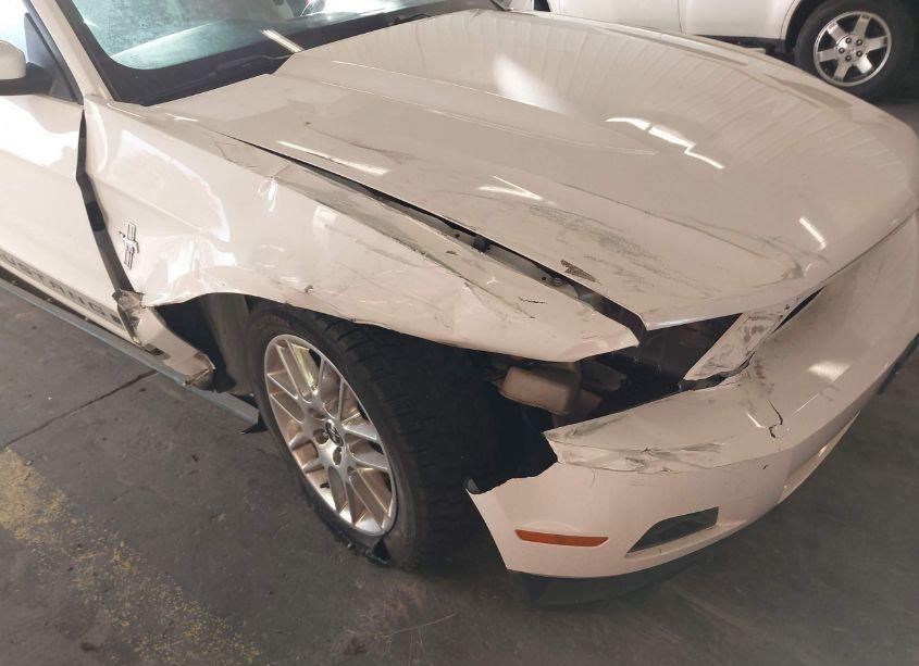 Photo 6 of 2012 Ford Mustang V6 PREMIUM (VIN 1ZVBP8AM1C5235726)