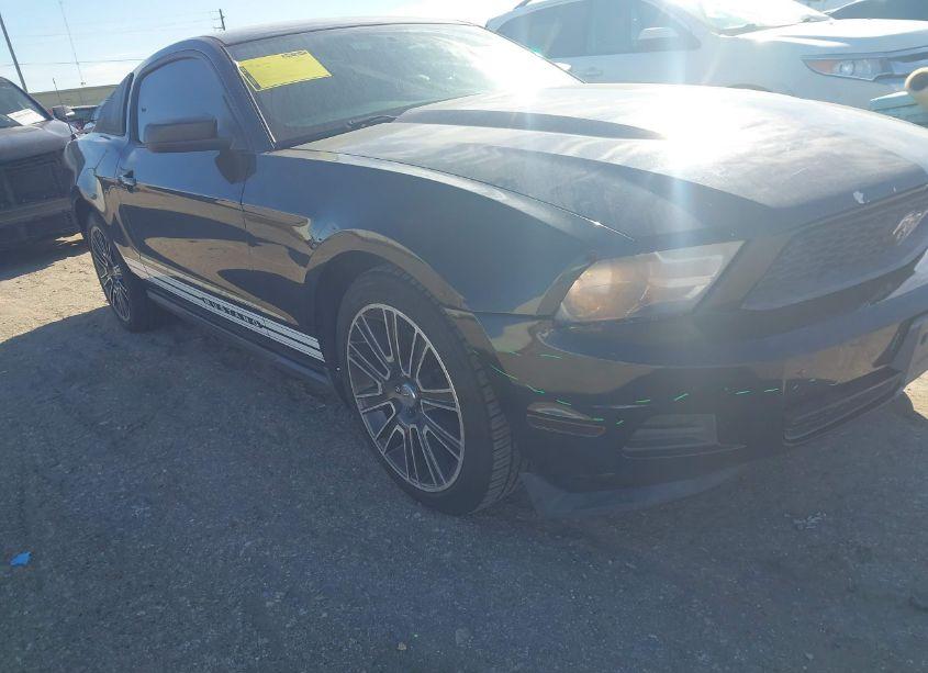 2012 Ford Mustang V6 (VIN 1ZVBP8AM1C5258794) main photo