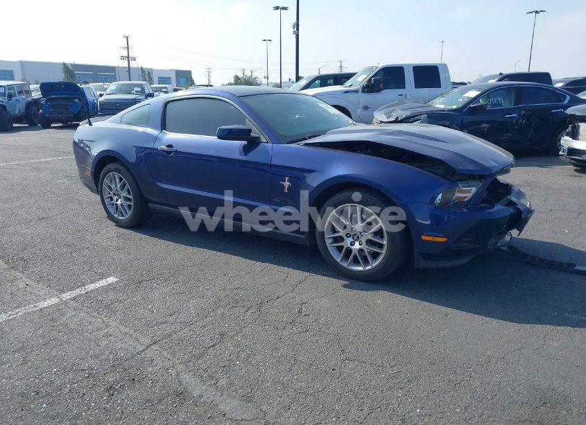 2012 Ford Mustang V6 PREMIUM (VIN 1ZVBP8AM1C5262148) main photo