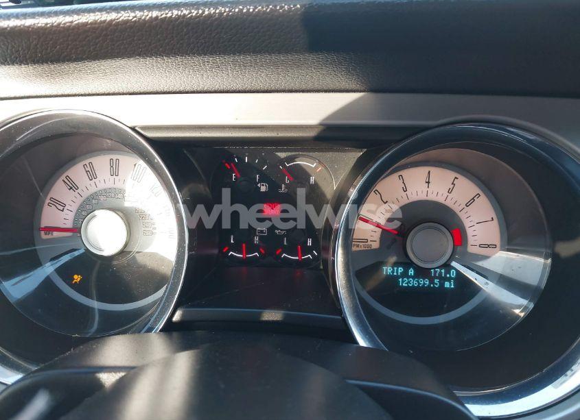 Photo 7 of 2012 Ford Mustang V6 PREMIUM (VIN 1ZVBP8AM1C5262148)