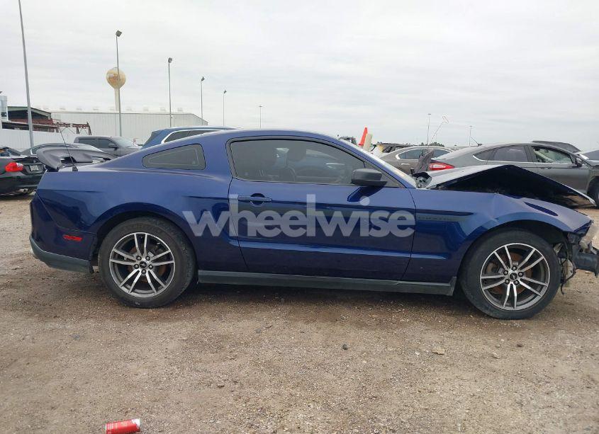 Photo 14 of 2012 Ford Mustang V6 PREMIUM (VIN 1ZVBP8AM1C5268757)