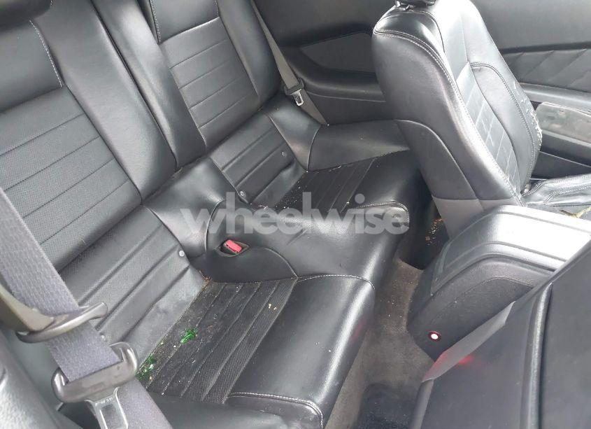 Photo 8 of 2013 Ford Mustang V6 PREMIUM (VIN 1ZVBP8AM1D5217163)