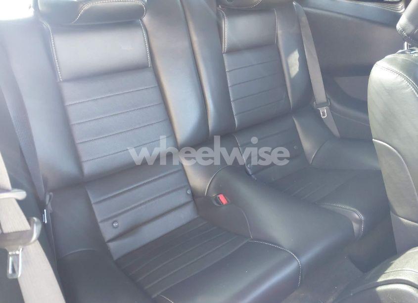 Photo 8 of 2013 Ford Mustang V6 PREMIUM (VIN 1ZVBP8AM1D5279453)