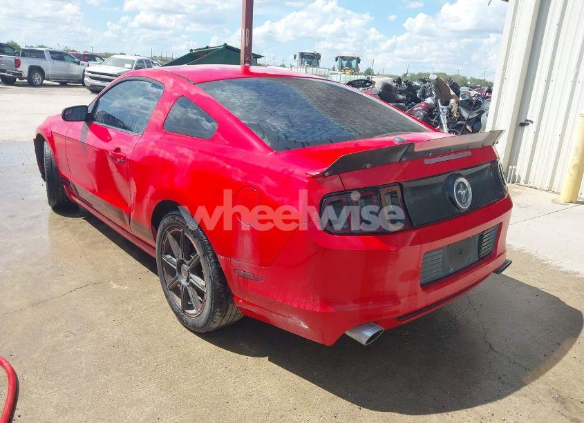 Photo 3 of 2014 Ford Mustang V6 PREMIUM (VIN 1ZVBP8AM1E5201949)