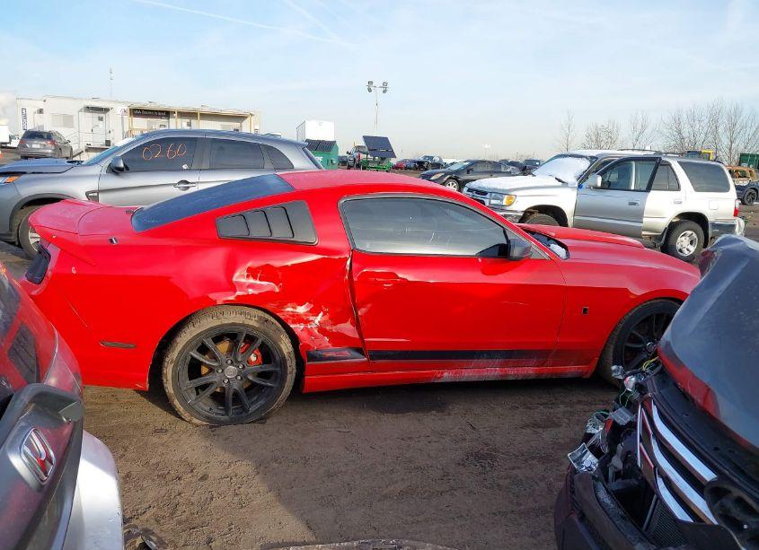 Photo 14 of 2014 Ford Mustang V6 (VIN 1ZVBP8AM1E5211140)