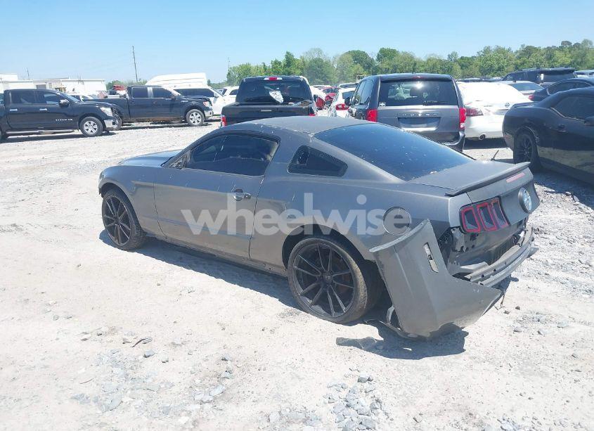 Photo 3 of 2014 Ford Mustang V6 (VIN 1ZVBP8AM1E5218928)