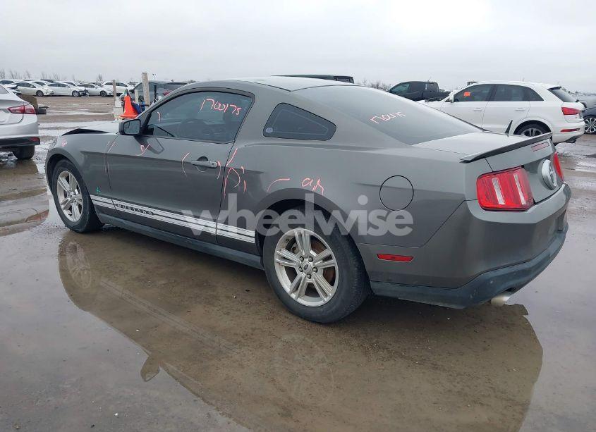 Photo 3 of 2011 Ford Mustang V6 (VIN 1ZVBP8AM2B5125492)