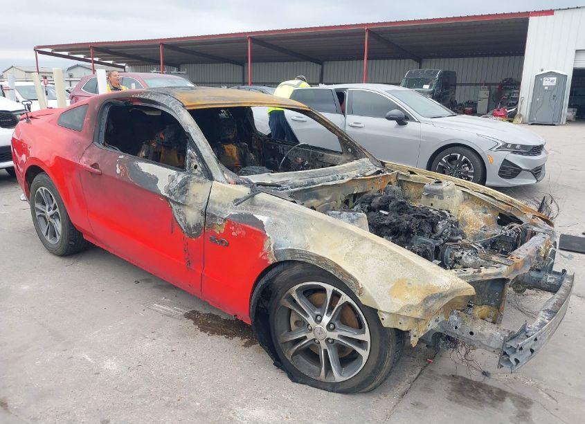 2012 Ford Mustang V6 PREMIUM (VIN 1ZVBP8AM2C5230809) main photo