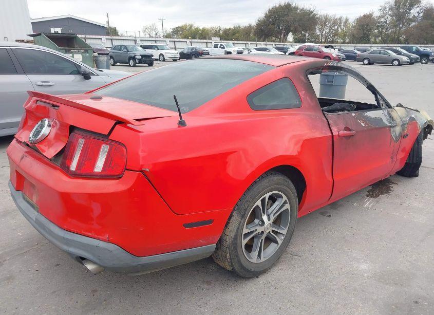 Photo 4 of 2012 Ford Mustang V6 PREMIUM (VIN 1ZVBP8AM2C5230809)