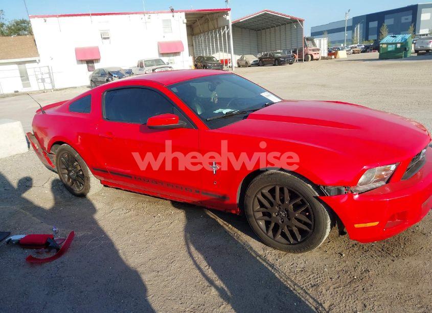 Photo 13 of 2012 Ford Mustang V6 PREMIUM (VIN 1ZVBP8AM2C5232916)