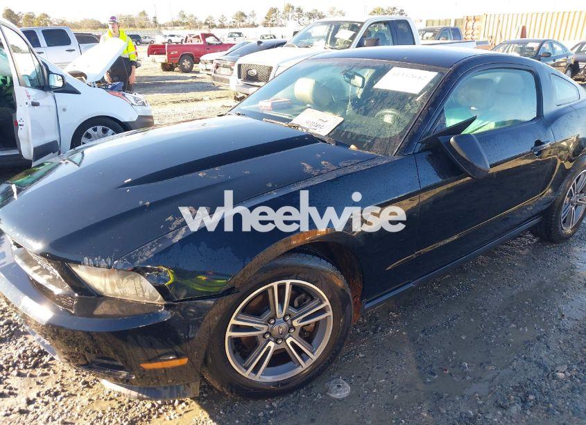 Photo 6 of 2012 Ford Mustang V6 PREMIUM (VIN 1ZVBP8AM2C5273658)