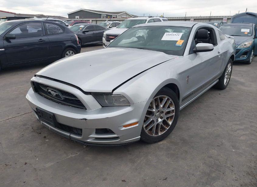 Photo 2 of 2013 Ford Mustang V6 PREMIUM (VIN 1ZVBP8AM2D5278943)